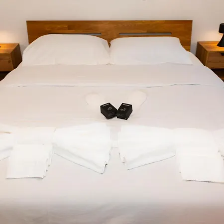 Piazza Grande House 公寓