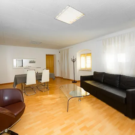 דירה Piazza Grande House לוקרנו